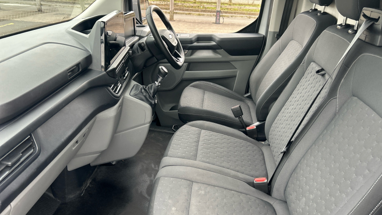 Ford Transit Custom 300 L1 Diesel Fwd 2.0 EcoBlue 136ps H1 Van Limited